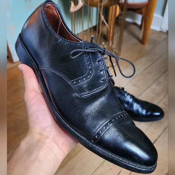 Black Allen Edmonds Clifton Dress Shoes - Picture 4 of 10